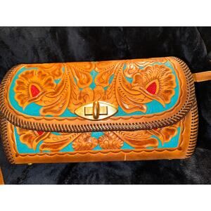 VINTAGE LARGE TURQUOISE & RED WESTERN TOOLED LEATHER BAG W/ SHOULDER STRAP